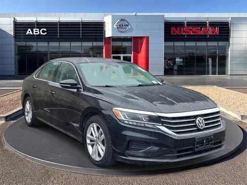 Used 2020 Volkswagen Passat 2.0T SE image 3