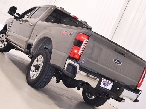 New 2026 Ford F350 Lariat w/ Lariat Premium Package AWD/4WD image 38