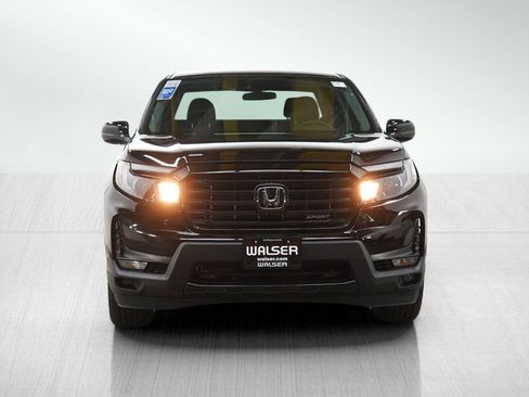 Used 2023 Honda Ridgeline Sport image 8