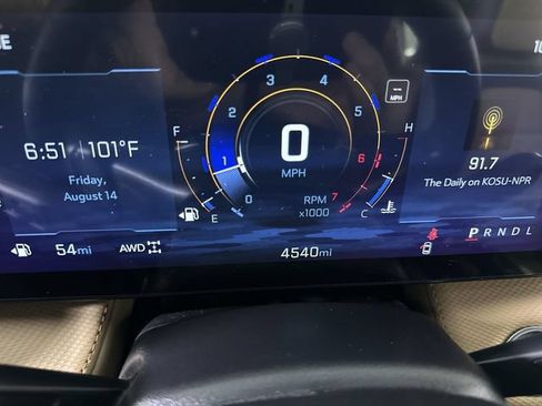 Used 2026 Chevrolet Equinox ACTIV w/ Convenience Package III AWD/4WD image 12