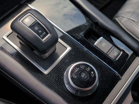 Used 2023 Mitsubishi Outlander SEL FWD image 26