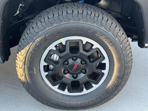 New 2026 Toyota Tacoma TRD Off-Road image 15