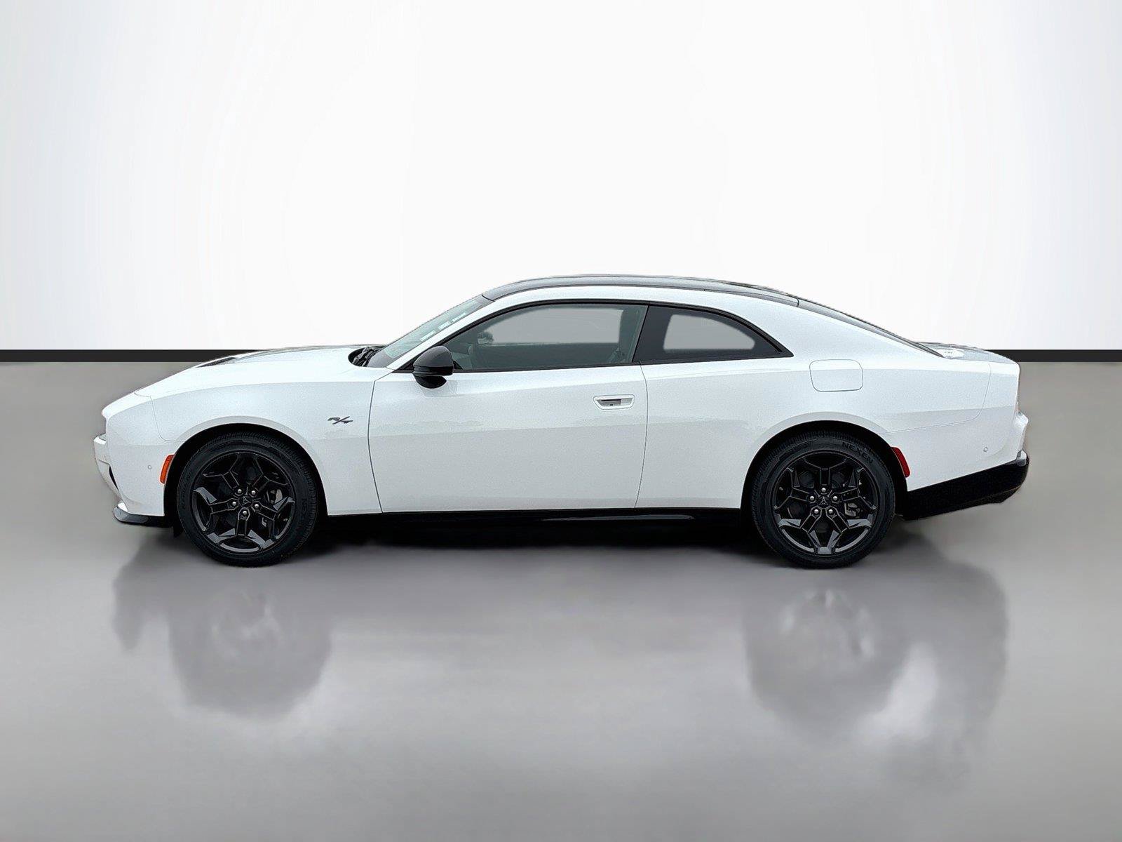 New 2027 Dodge Charger R/T w/ Driver Convenience Group AWD/4WD image 8