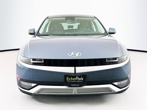 Used 2024 Hyundai Ioniq 5 SE RWD image 2