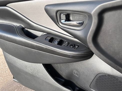 Certified 2023 Nissan Murano S image 27