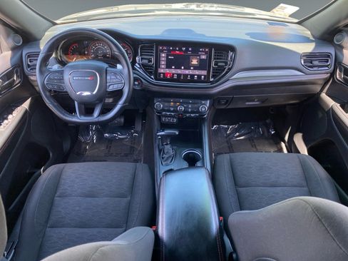 Used 2025 Dodge Durango GT AWD/4WD image 10