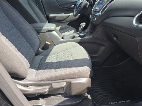 Used 2024 Chevrolet Equinox LT AWD/4WD image 24