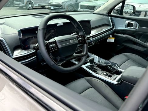 New 2026 Kia Sorento SX AWD/4WD image 13