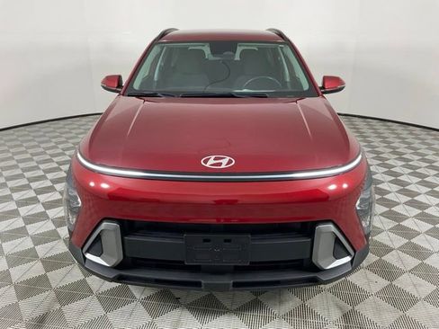 Used 2025 Hyundai Kona SEL FWD image 13