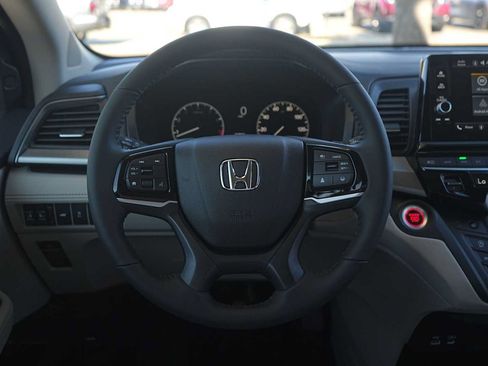 Certified 2026 Honda Odyssey EX-L image 15