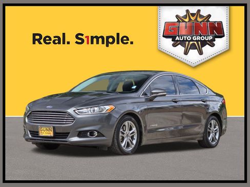 Used 2015 Ford Fusion Titanium image 1