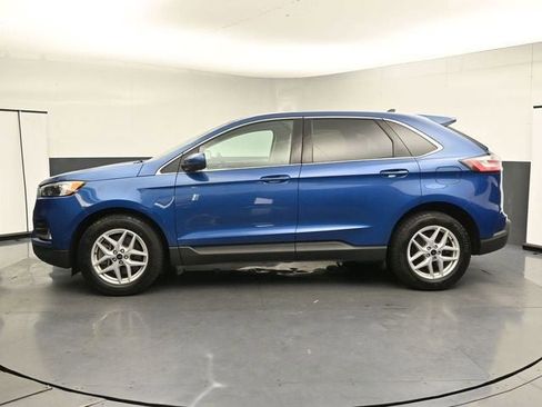 Certified 2024 Ford Edge SEL w/ Convenience Package AWD/4WD image 7