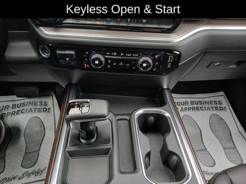 Certified 2022 Chevrolet Silverado 1500 High Country w/ Technology Package image 24