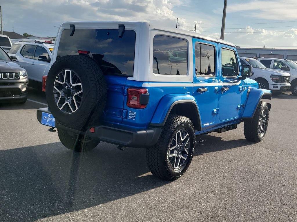 New 2026 Jeep Wrangler Unlimited Sahara w/ Whitecap Package AWD/4WD image 4