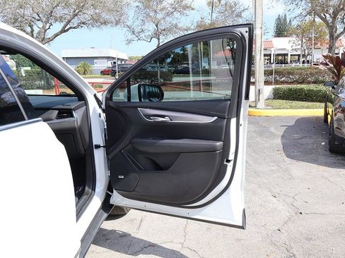 Used 2022 Cadillac XT5 Luxury FWD image 23