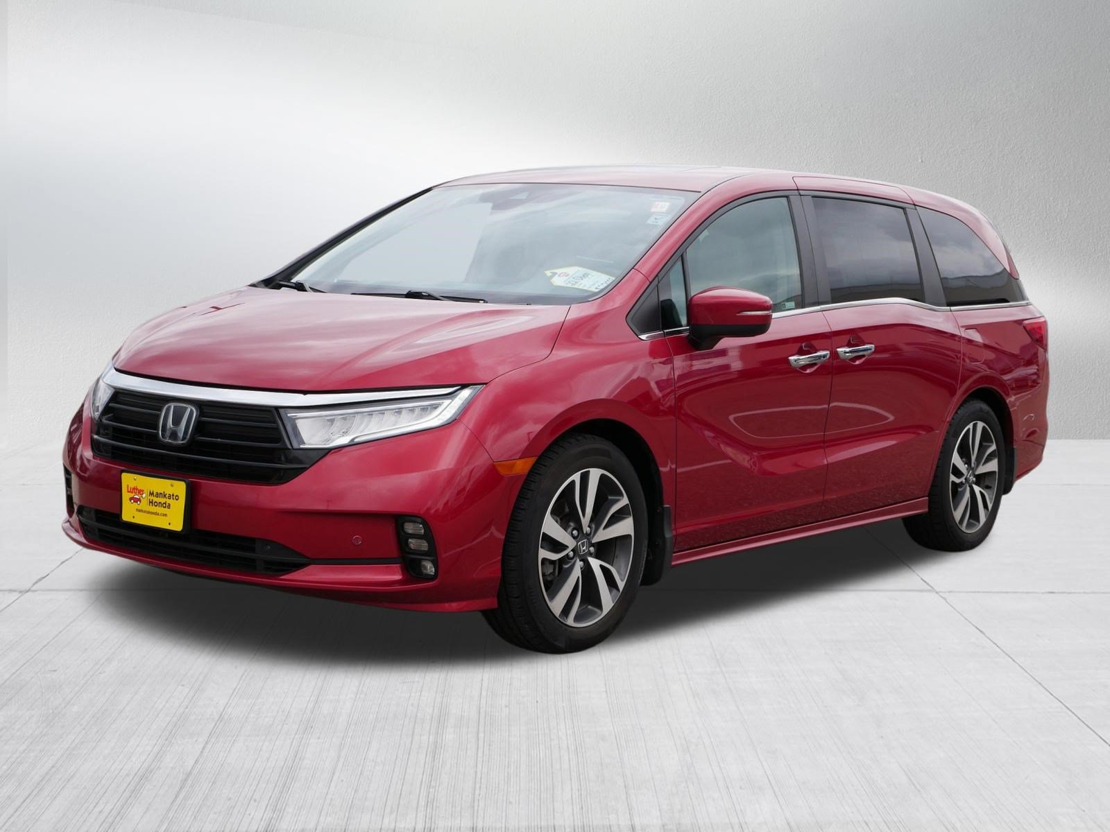 Used 2022 Honda Odyssey Touring image 3