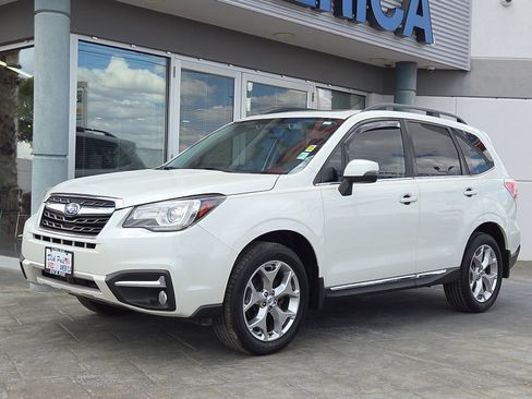 Used 2017 Subaru Forester 2.5i Touring AWD/4WD image 2
