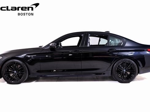 Used 2022 BMW M5 w/ Executive Package image 2