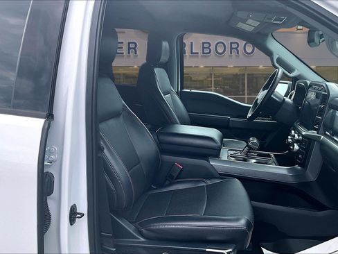 Used 2021 Ford F150 Lariat w/ FX4 Off-Road Package AWD/4WD image 7
