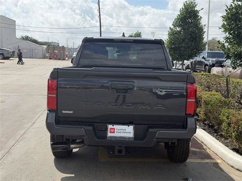 Certified 2025 Toyota Tacoma SR5 image 6