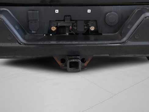 Used 2021 Chevrolet Silverado 1500 High Country w/ Technology Package AWD/4WD image 39