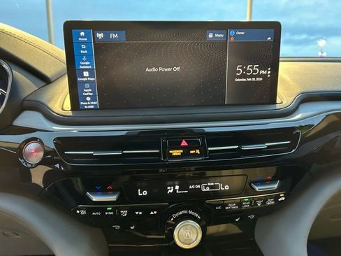 Used 2025 Acura MDX w/ Technology Package image 17