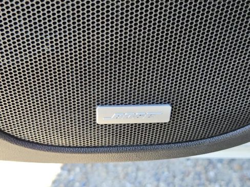 Used 2022 GMC Acadia AT4 w/ Technology Package image 27