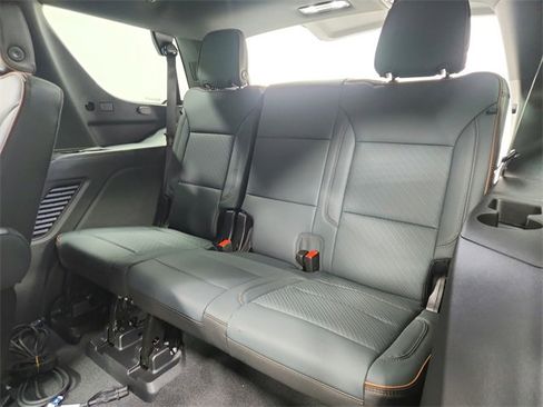 New 2026 GMC Yukon AT4 image 37