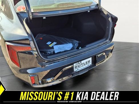 New 2026 Kia K4 GT-Line image 16