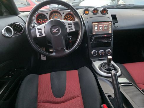 Used 2008 Nissan 350Z NISMO image 19