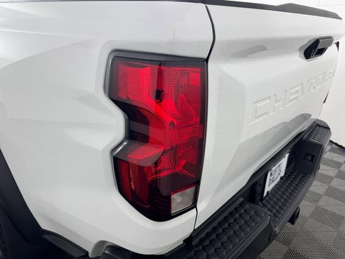 Used 2025 Chevrolet Colorado Trail Boss image 15