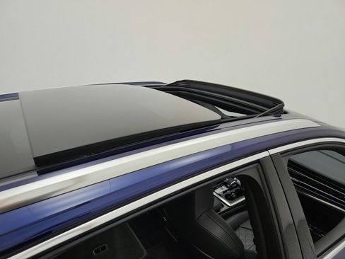 Used 2023 Audi SQ7 Premium Plus AWD/4WD image 25