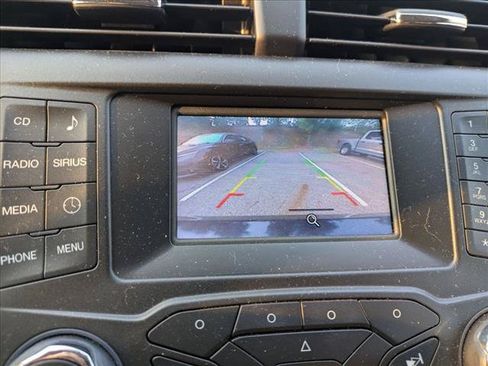 Used 2016 Ford Fusion SE FWD image 13