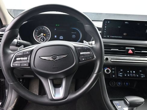 Used 2025 Genesis G70 2.5T AWD/4WD image 22
