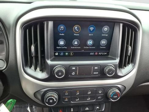 Used 2021 Chevrolet Colorado LT AWD/4WD image 17