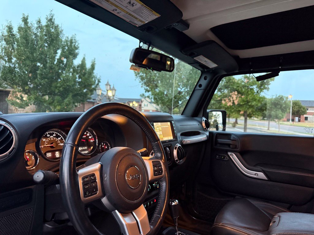 Used 2017 Jeep Wrangler Unlimited Rubicon AWD/4WD image 41