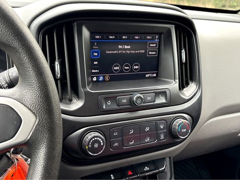 Used 2020 GMC Canyon 2WD Crew Cab w/ Convenience Package image 9