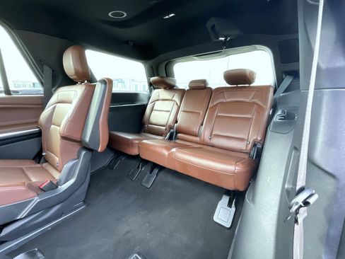 Used 2025 Lincoln Navigator Reserve AWD/4WD image 20