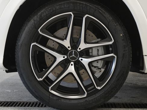 New 2026 Mercedes-Benz GLE 53 AMG 4MATIC Coupe image 11
