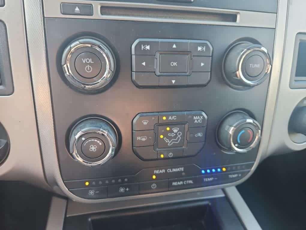 Used 2016 Ford Expedition XLT RWD image 18