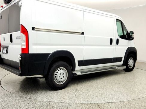 Used 2025 RAM ProMaster 2500 w/ U-Haul Equipment Group FWD image 5