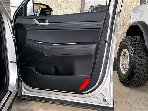 Used 2024 Hyundai Palisade Limited image 23