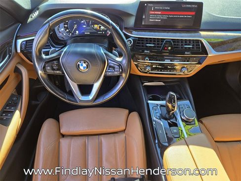 Used 2019 BMW 540i w/ Convenience Package image 14
