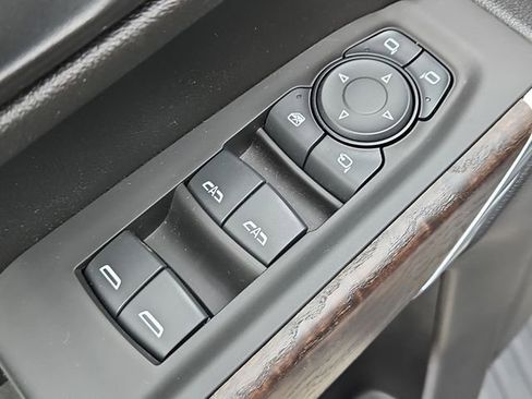 Used 2020 GMC Sierra 1500 Denali w/ Denali Ultimate Package image 17