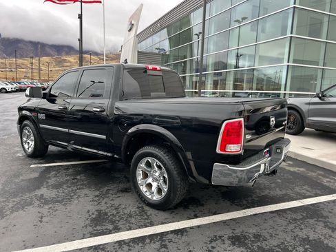 Used 2015 RAM 1500 Laramie w/ Convenience Group image 9