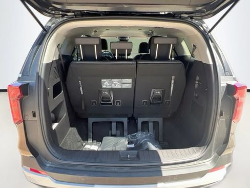 New 2026 Kia Carnival FWD image 27
