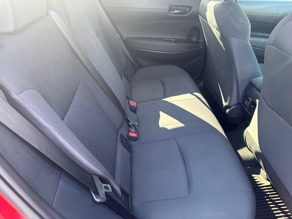 Used 2025 Toyota Corolla Cross LE FWD image 13
