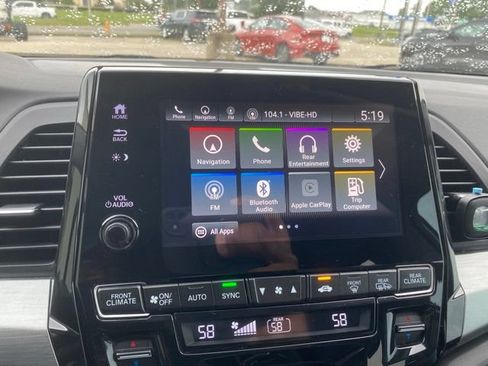 Used 2020 Honda Odyssey Touring image 25