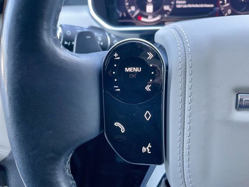 Used 2020 Land Rover Range Rover HSE image 23