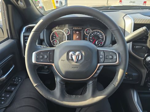 New 2026 RAM 3500 Big Horn AWD/4WD image 20